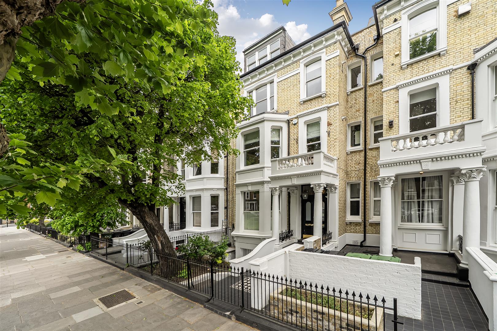 Flat Sutherland Avenue in City of Westminster