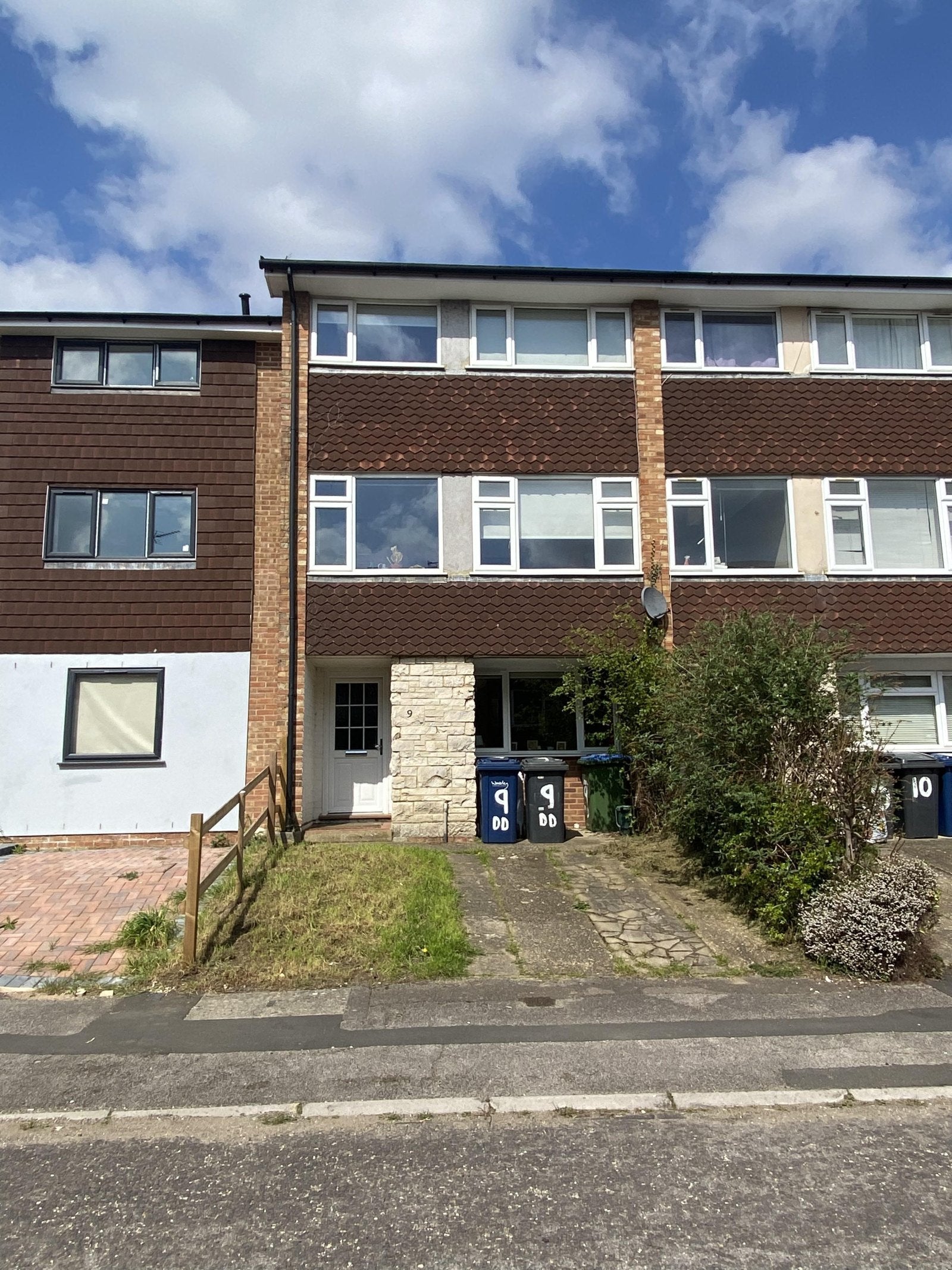 House Guildford Road Trading Estate in Waverley