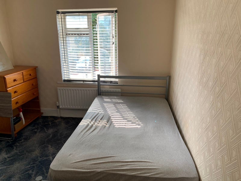 Room Steers Mead in Greater London