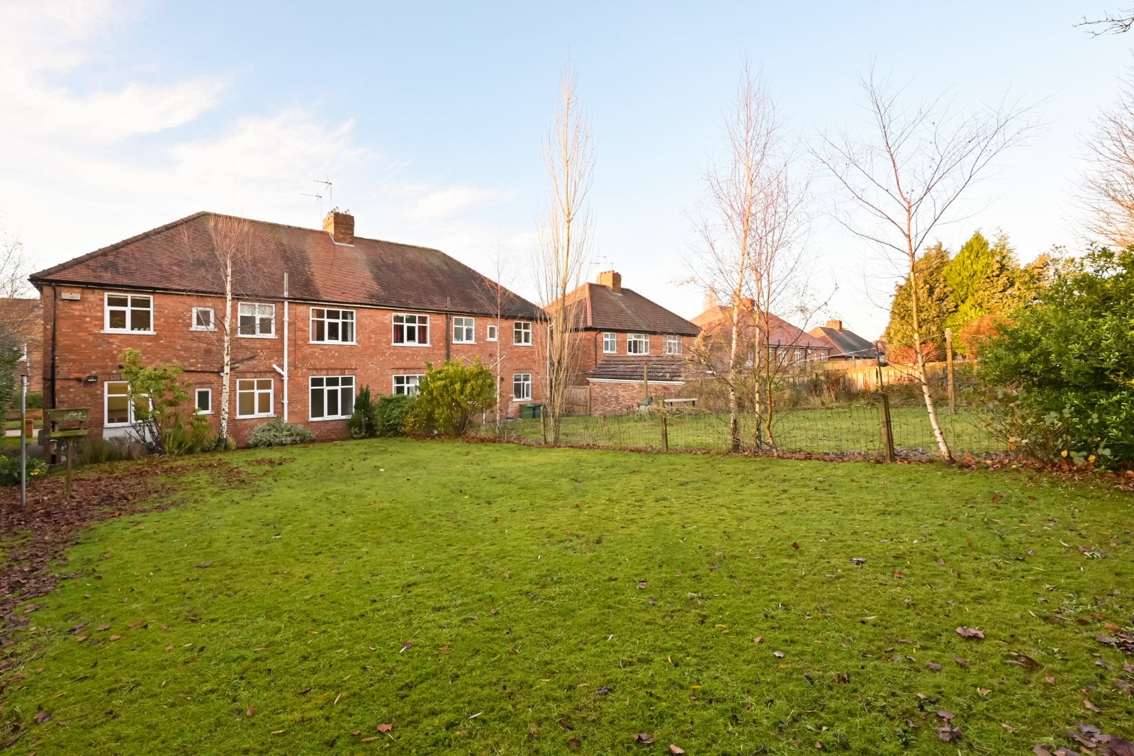 Flat Manor Drive North in York