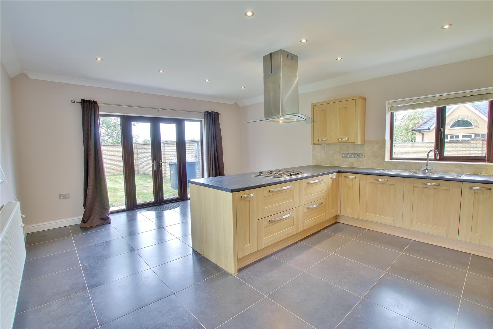 House Longlands Close in Huntingdonshire