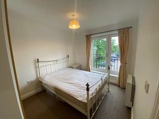 Flat St Nicholas Street in Coventry