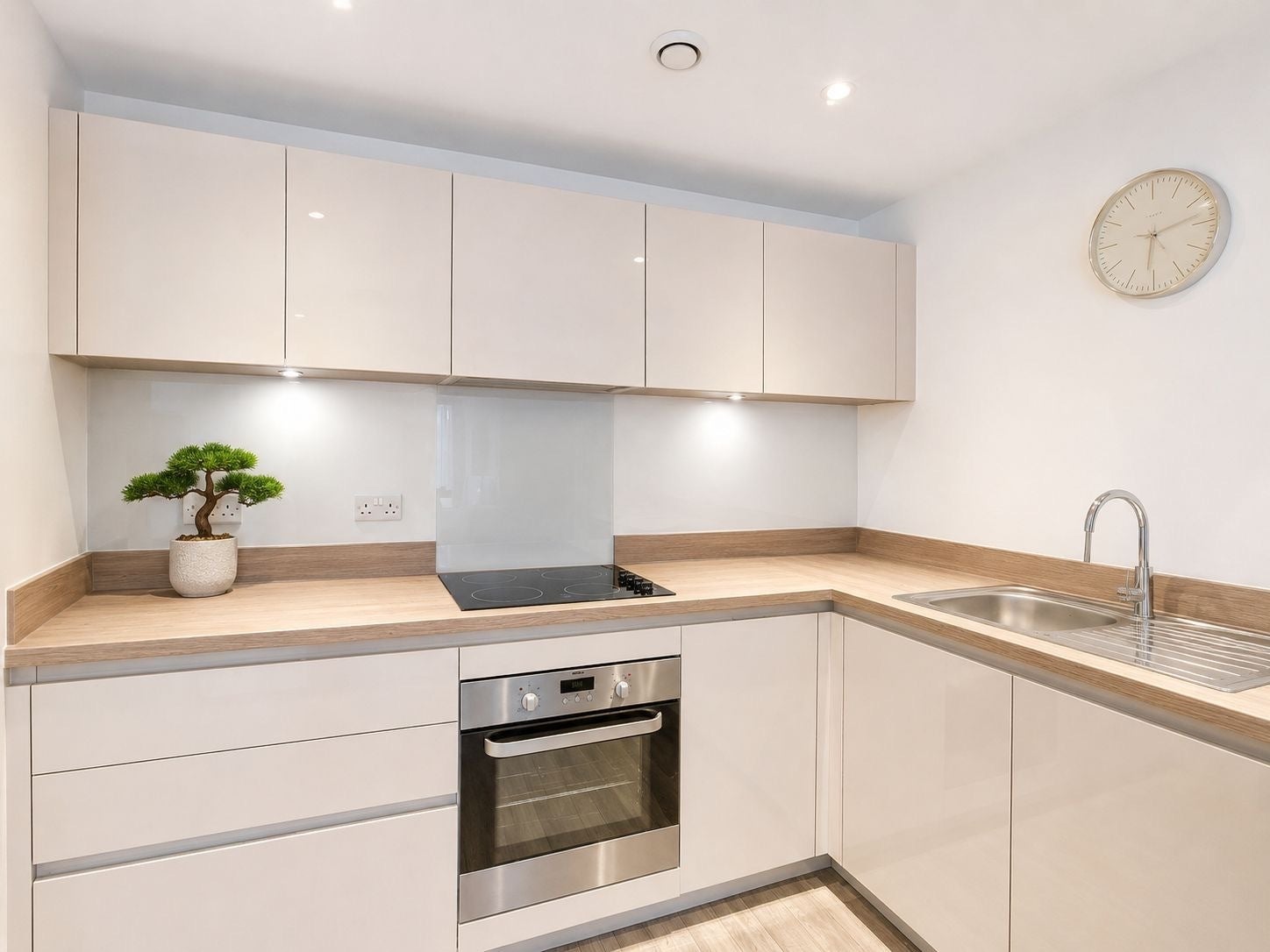Flat Colliford Road in Thurrock