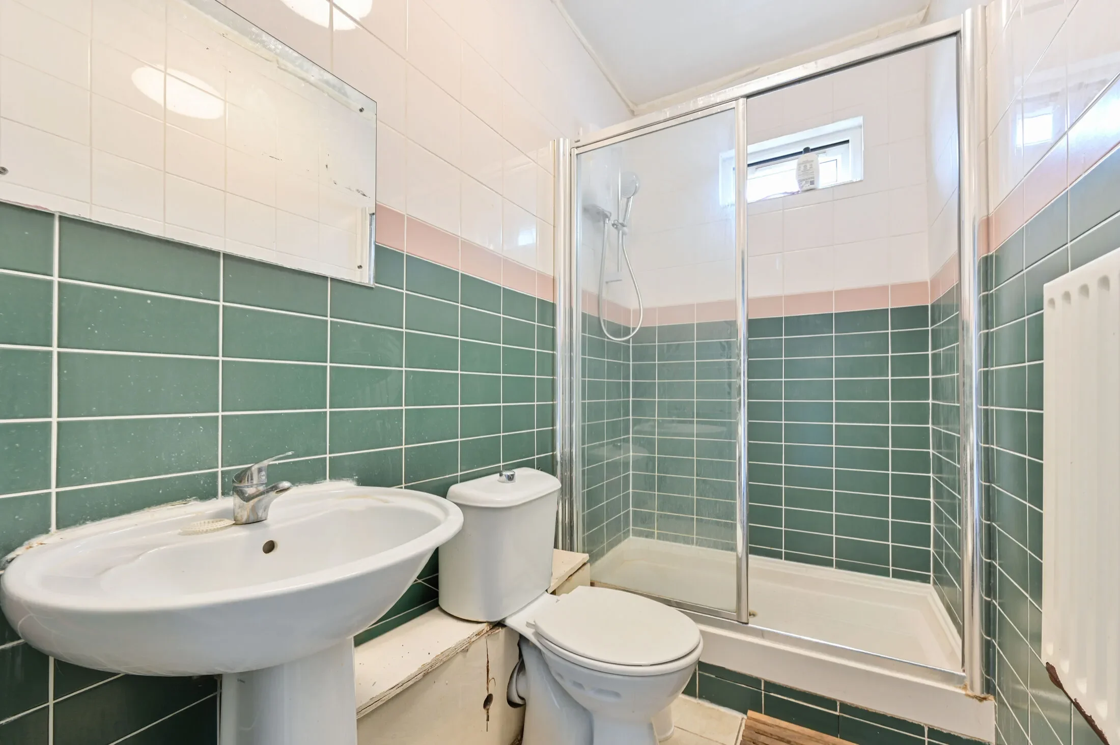 Flat Durnsford Road in Greater London