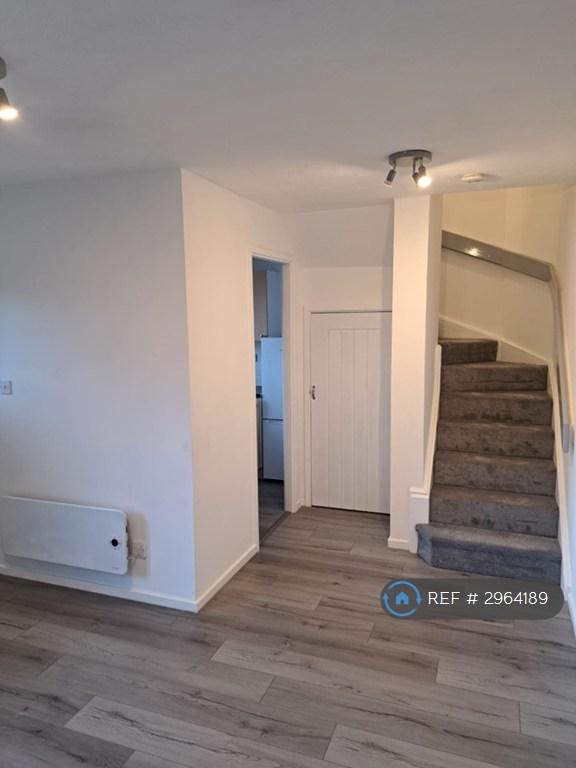 House Stour Close in Strood