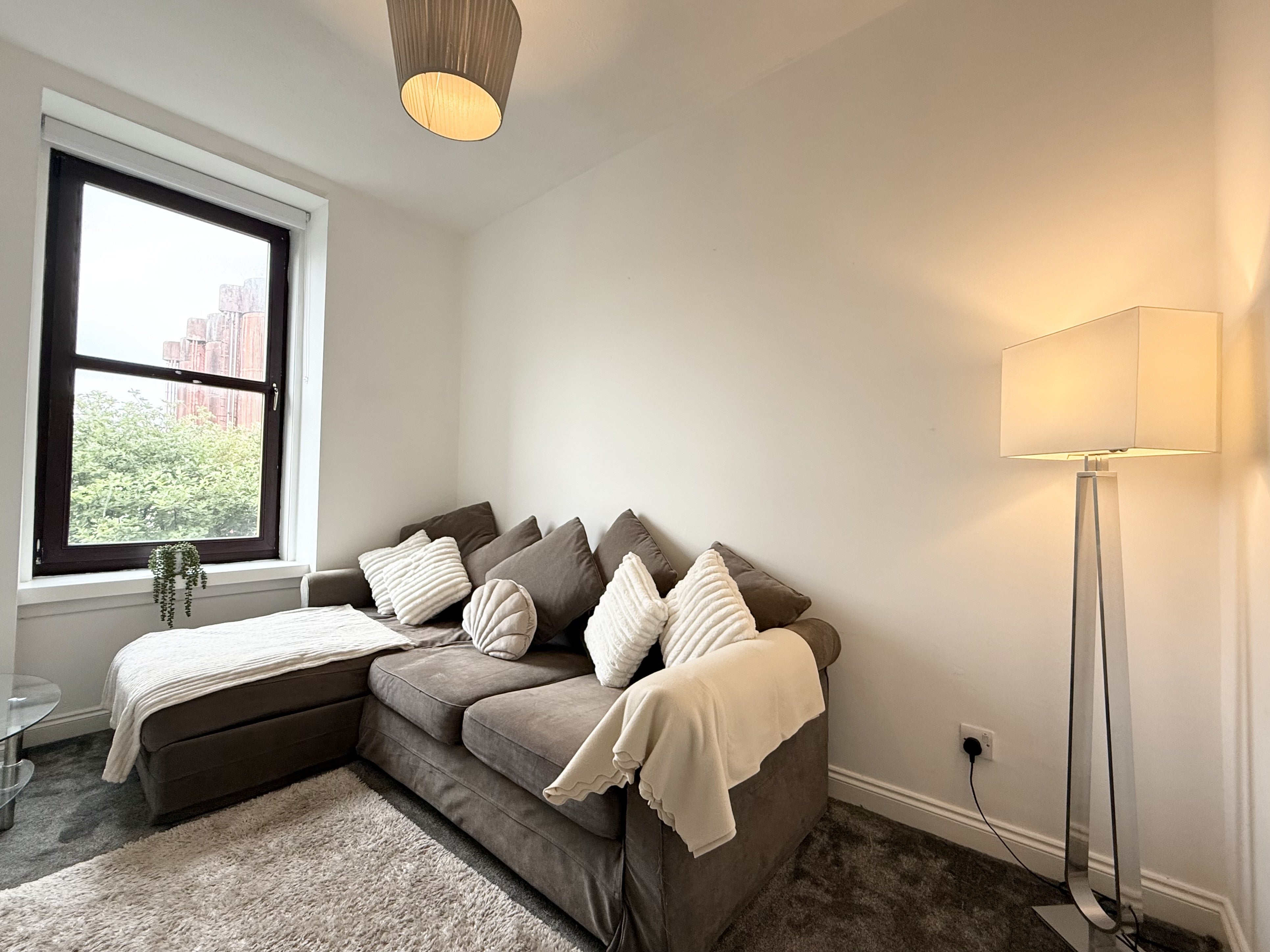 Flat Duke Street in Glasgow