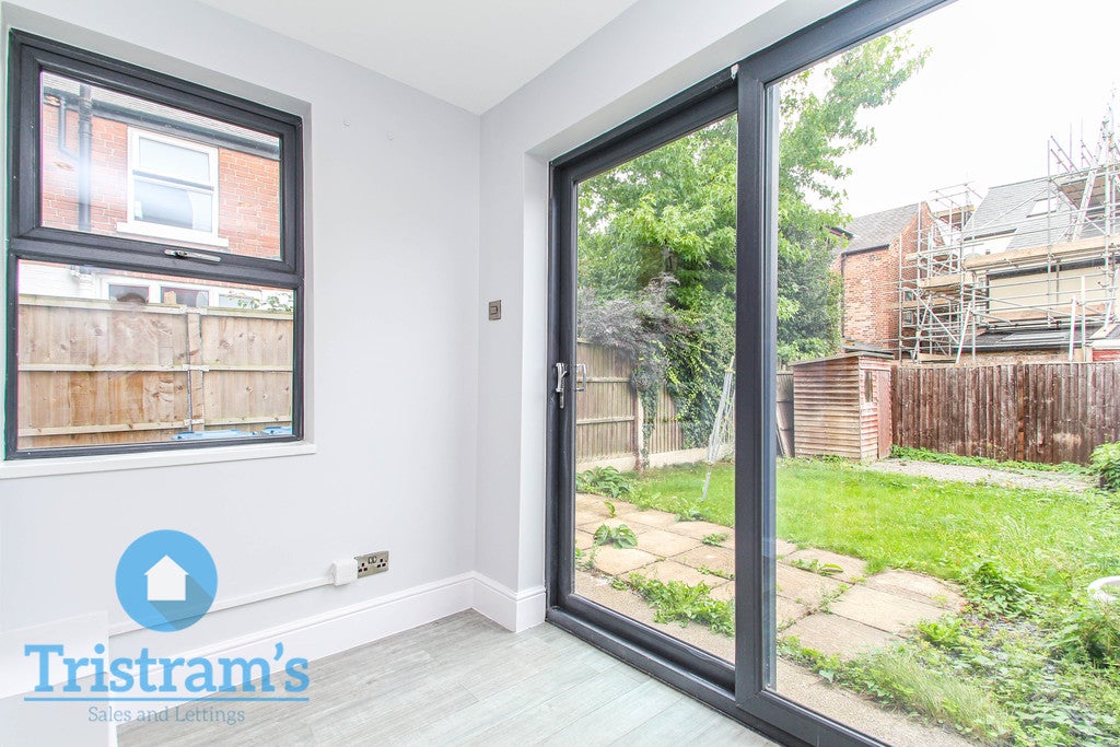 Flat Charnwood Grove in Hucknall Torkard