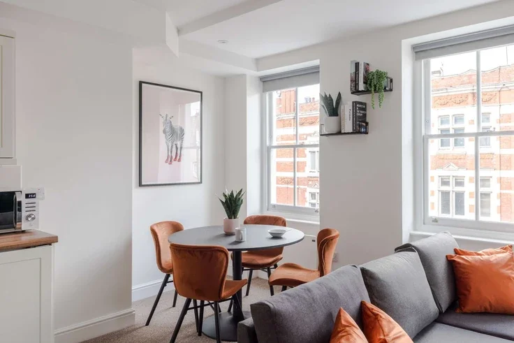 Flat Foley Street in City of Westminster