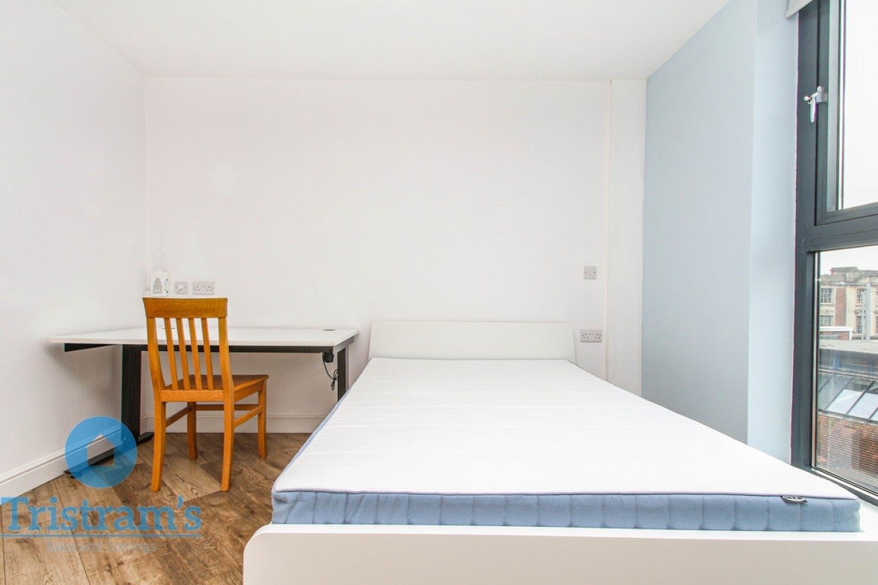 Flat Southwell Road in Nottingham