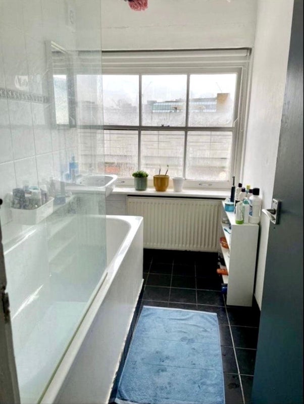 Room Sclater Street in Greater London
