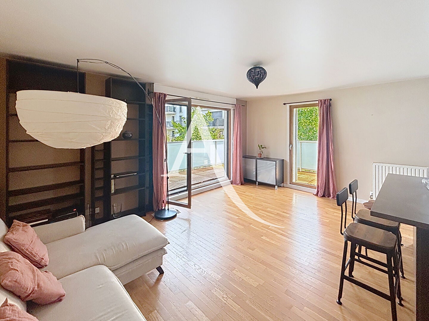 Flat Rue Léonard de Vinci in Massy