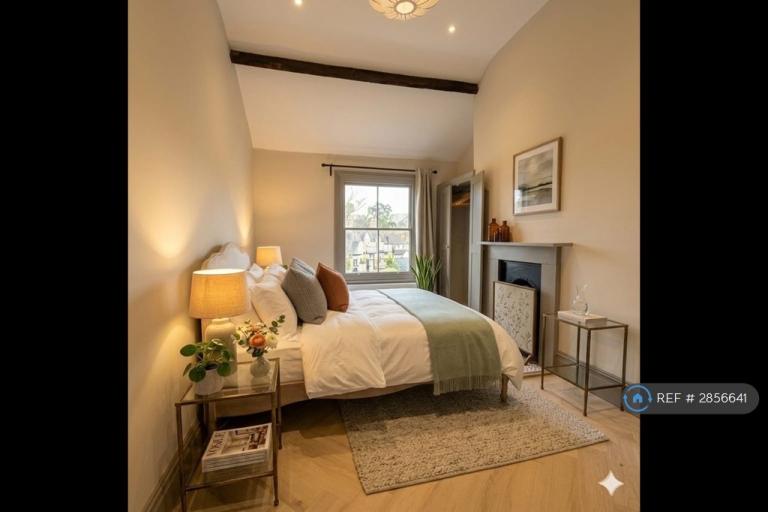 Flat Iffley Road in Oxford