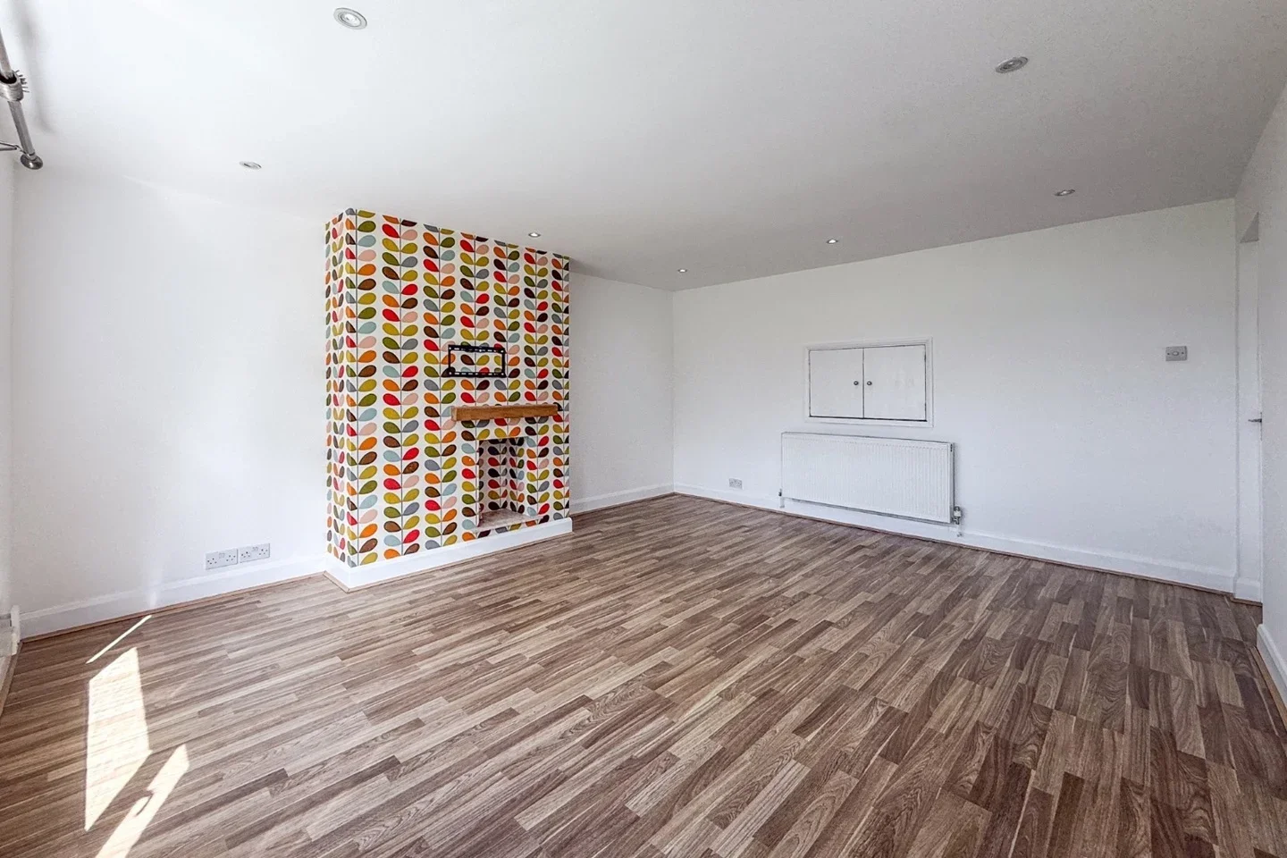 Flat Northumbria Road in Maidenhead