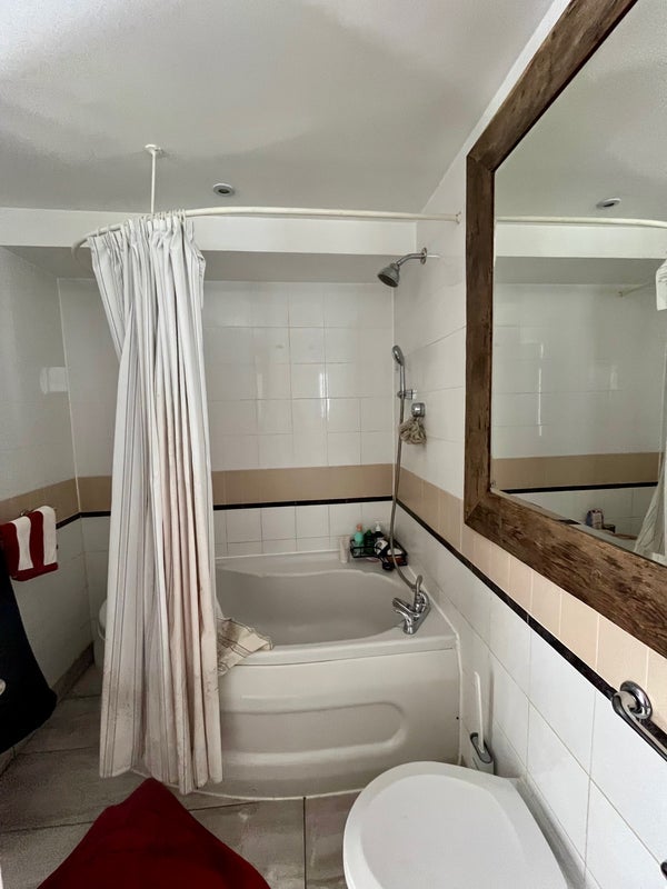 Room Brune Street in Greater London