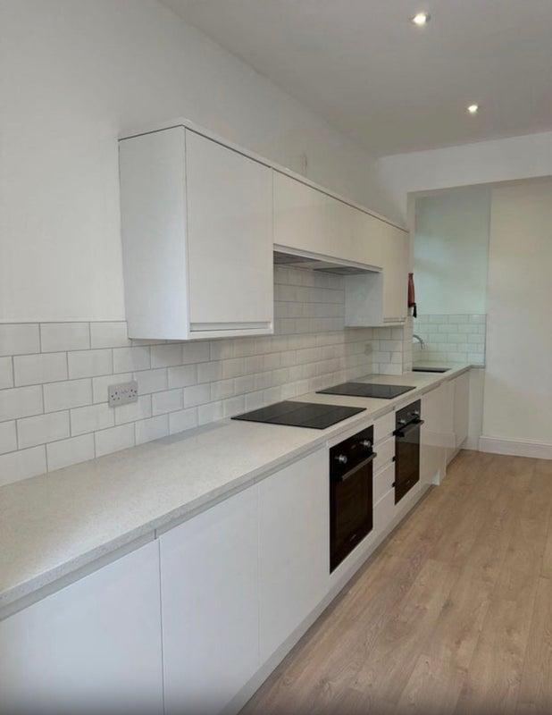 Room Clifton Road in Manchester