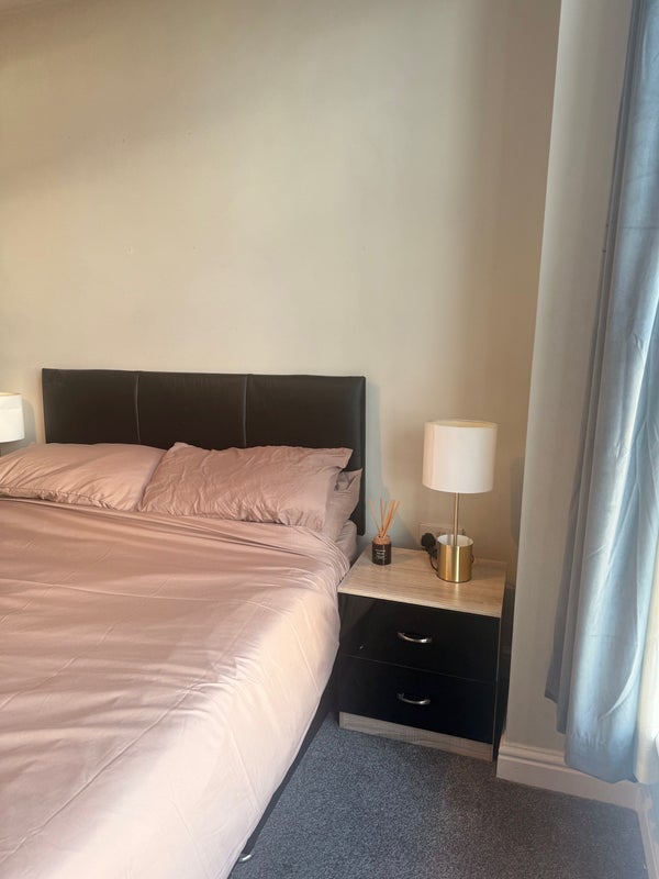 Room Lower Vickers Street in Manchester