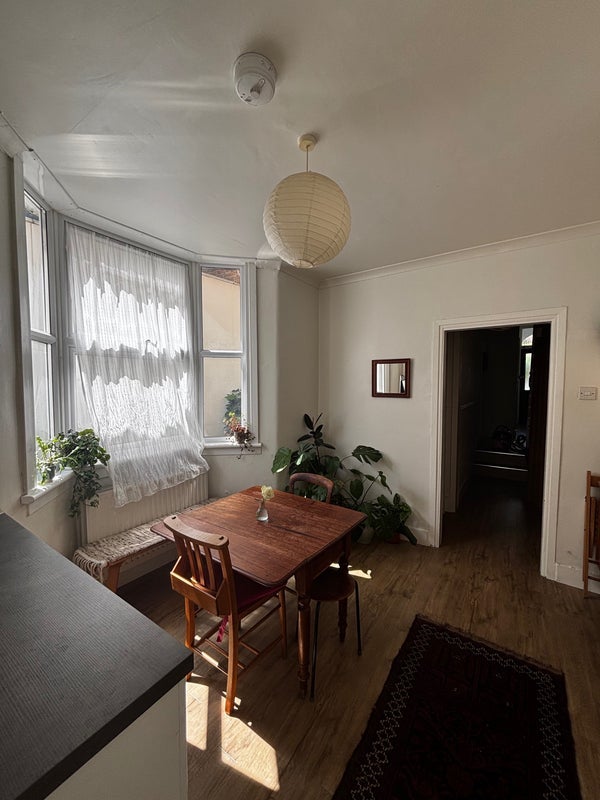 Room Adley Street in Greater London