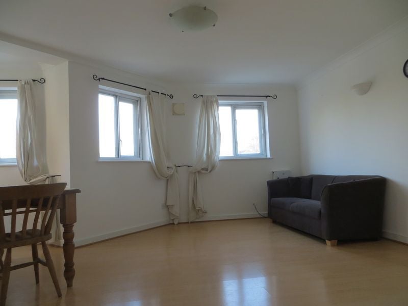 Flat West Ham Lane in Greater London