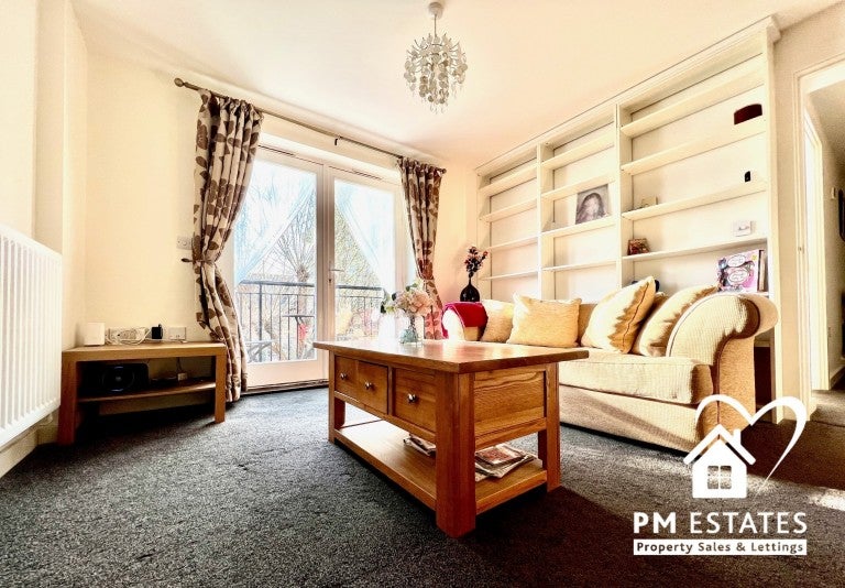 Flat John Dyde Close in East Hertfordshire