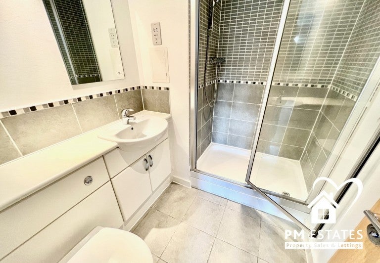 Flat John Dyde Close in East Hertfordshire