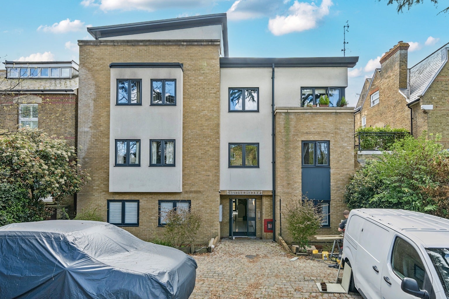 House Main Road in Greater London