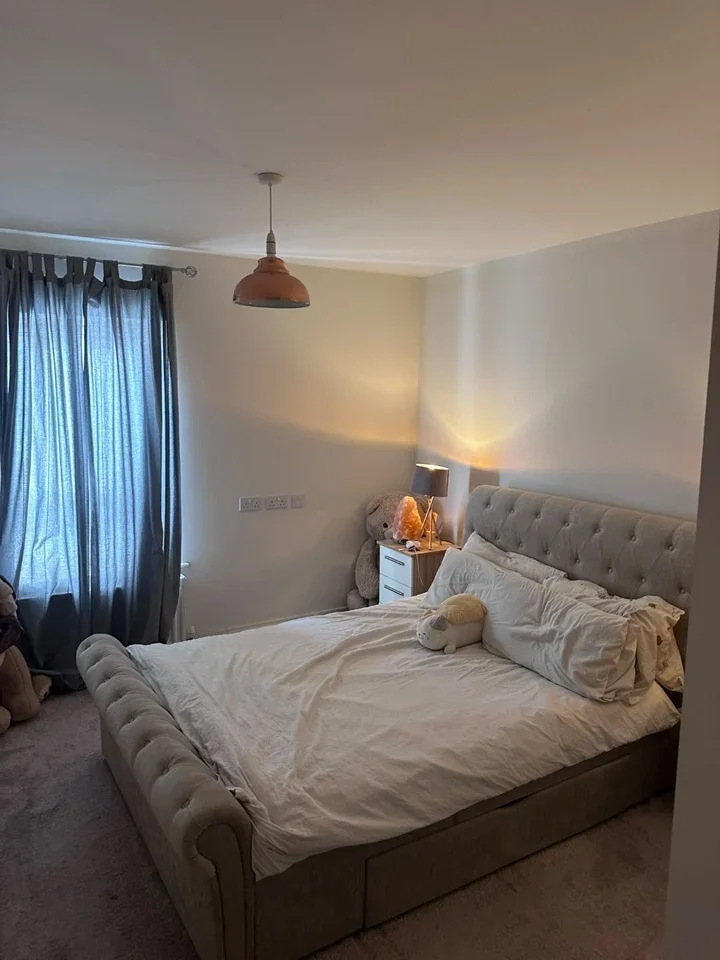 Flat Lucas Court in Leeds