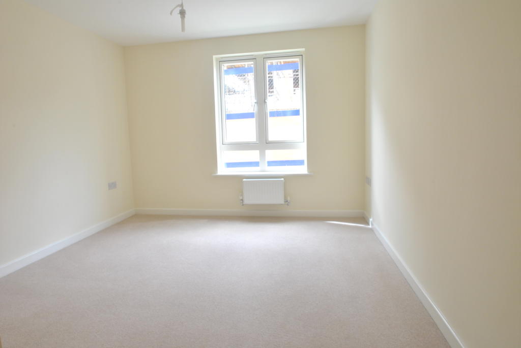 Flat Wells Yard in Watford