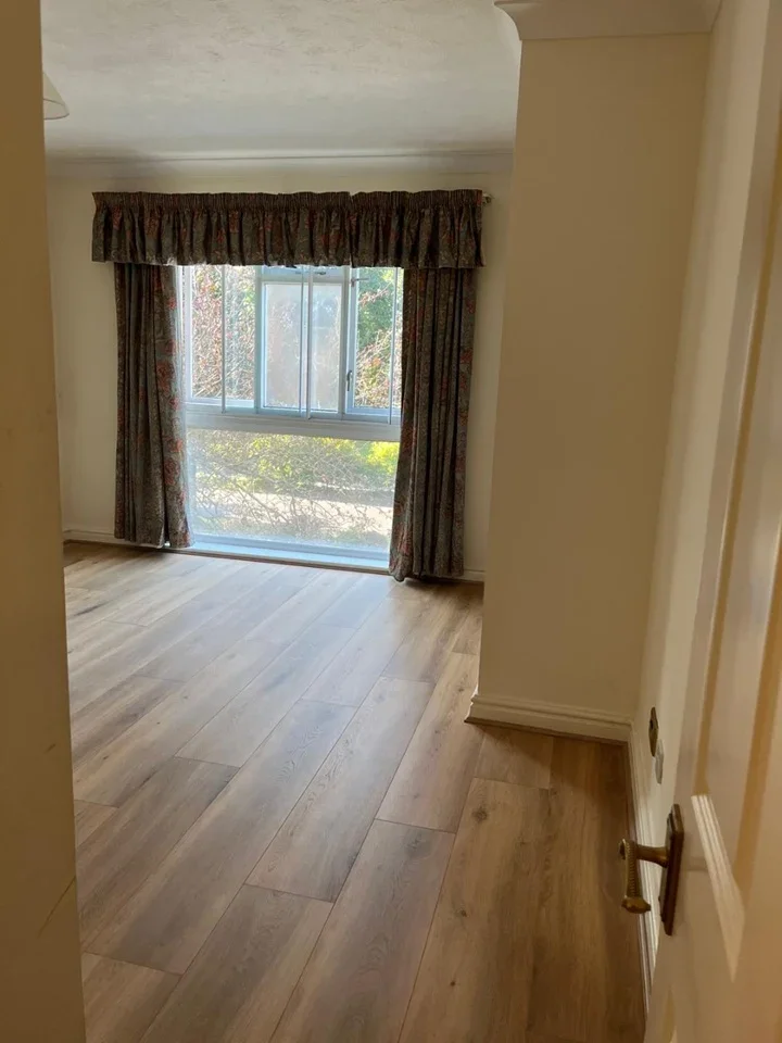 Flat Fleetwood Close in Greater London