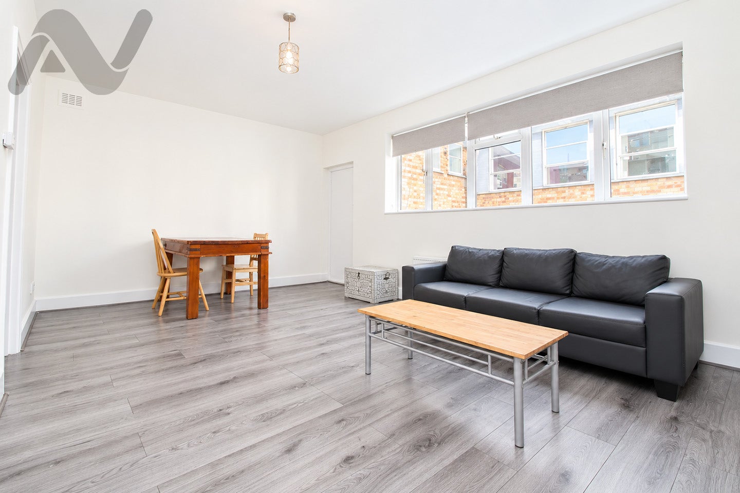 Flat Wells Terrace in Greater London