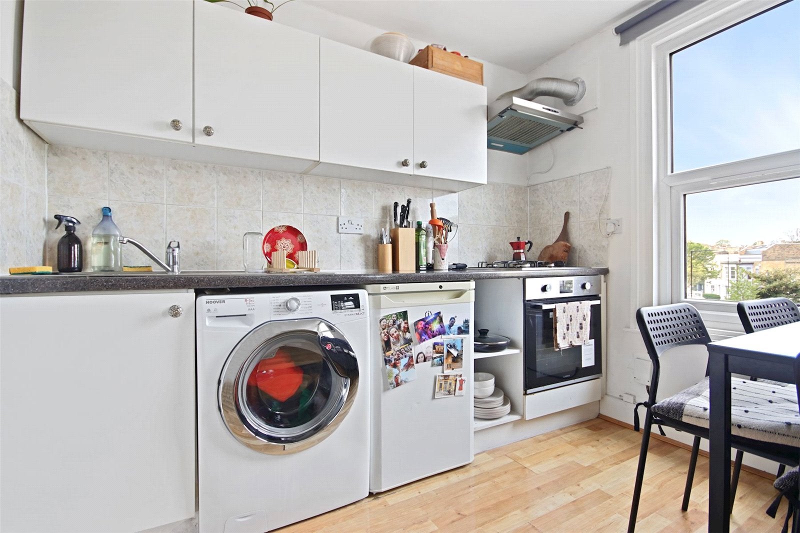 Flat Chatsworth Road in Greater London
