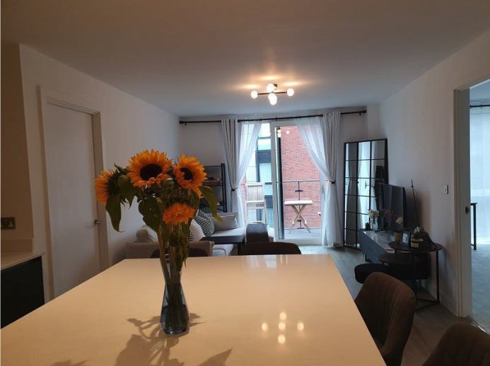 Room Lockside Lane in Salford