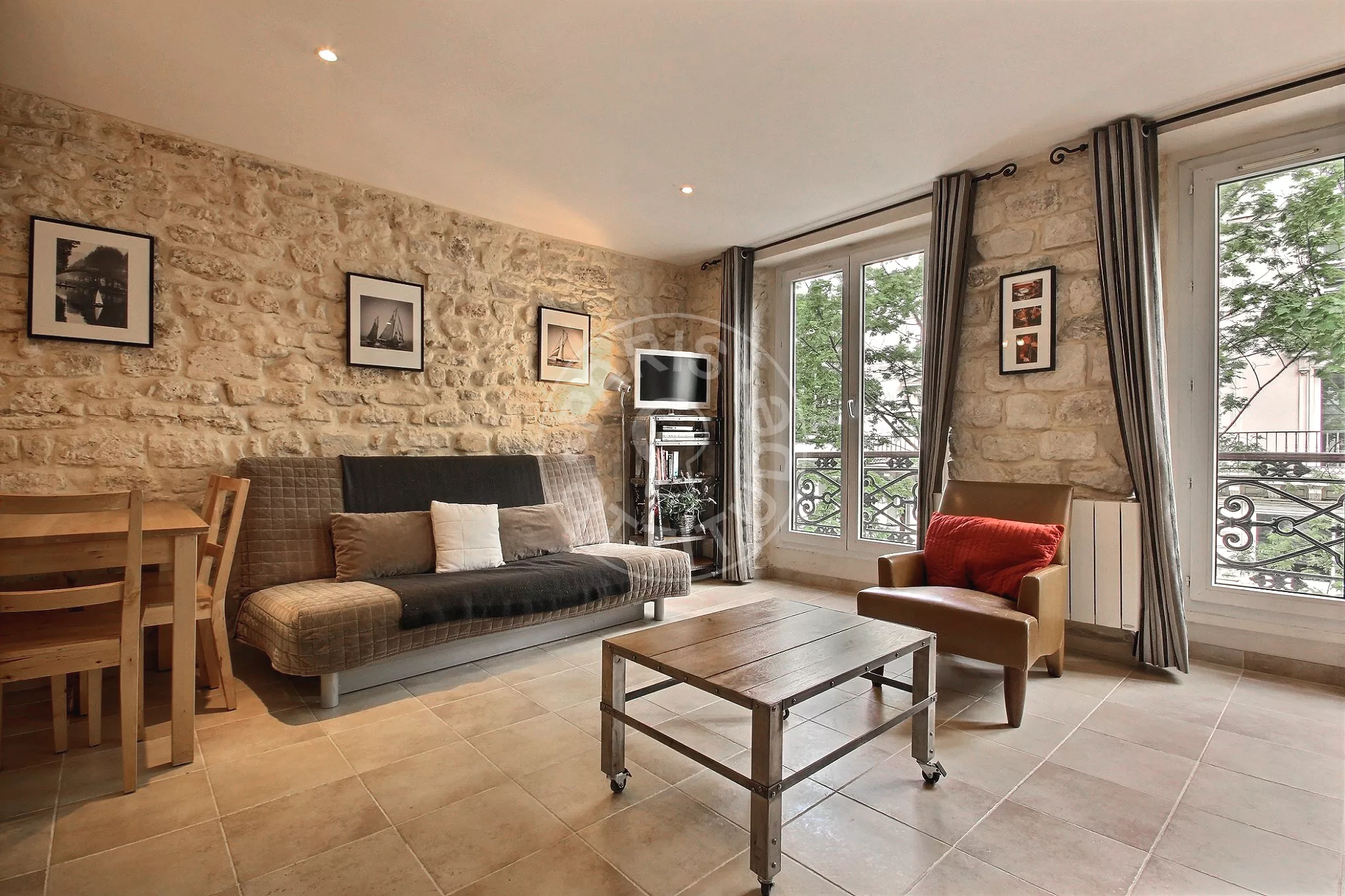 Appartement Rue Saint-Denis à Paris