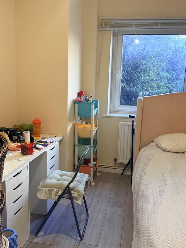 Room Wade House in Greater London