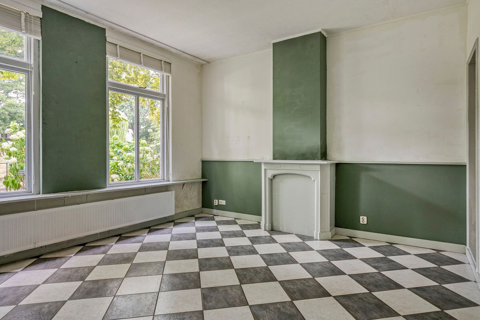 Tussenwoning te koop: Oostsingel 144, Goes