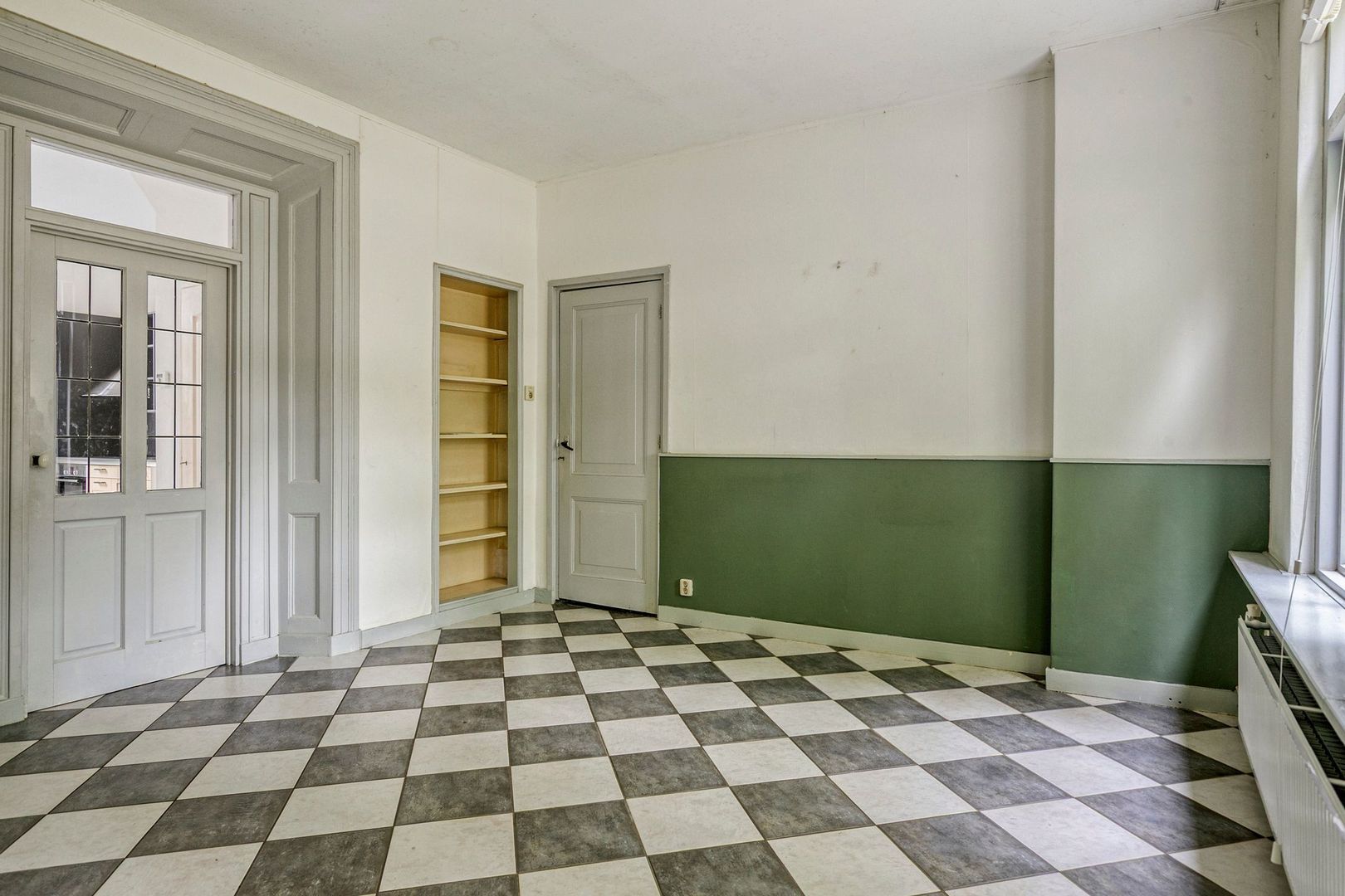Tussenwoning te koop: Oostsingel 144, Goes