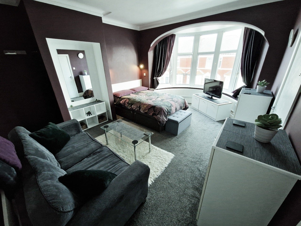 Flat Cornwall Avenue in Blackpool