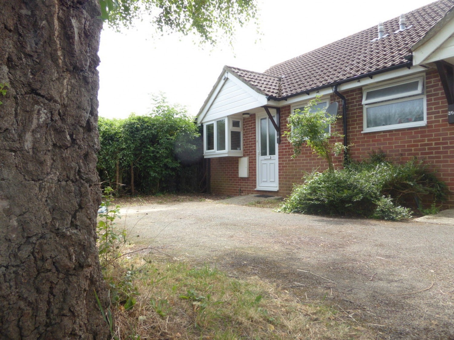 House Hill Road in Basingstoke and Deane