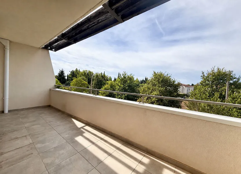 Flat Chemin de la Montagnette in Avignon