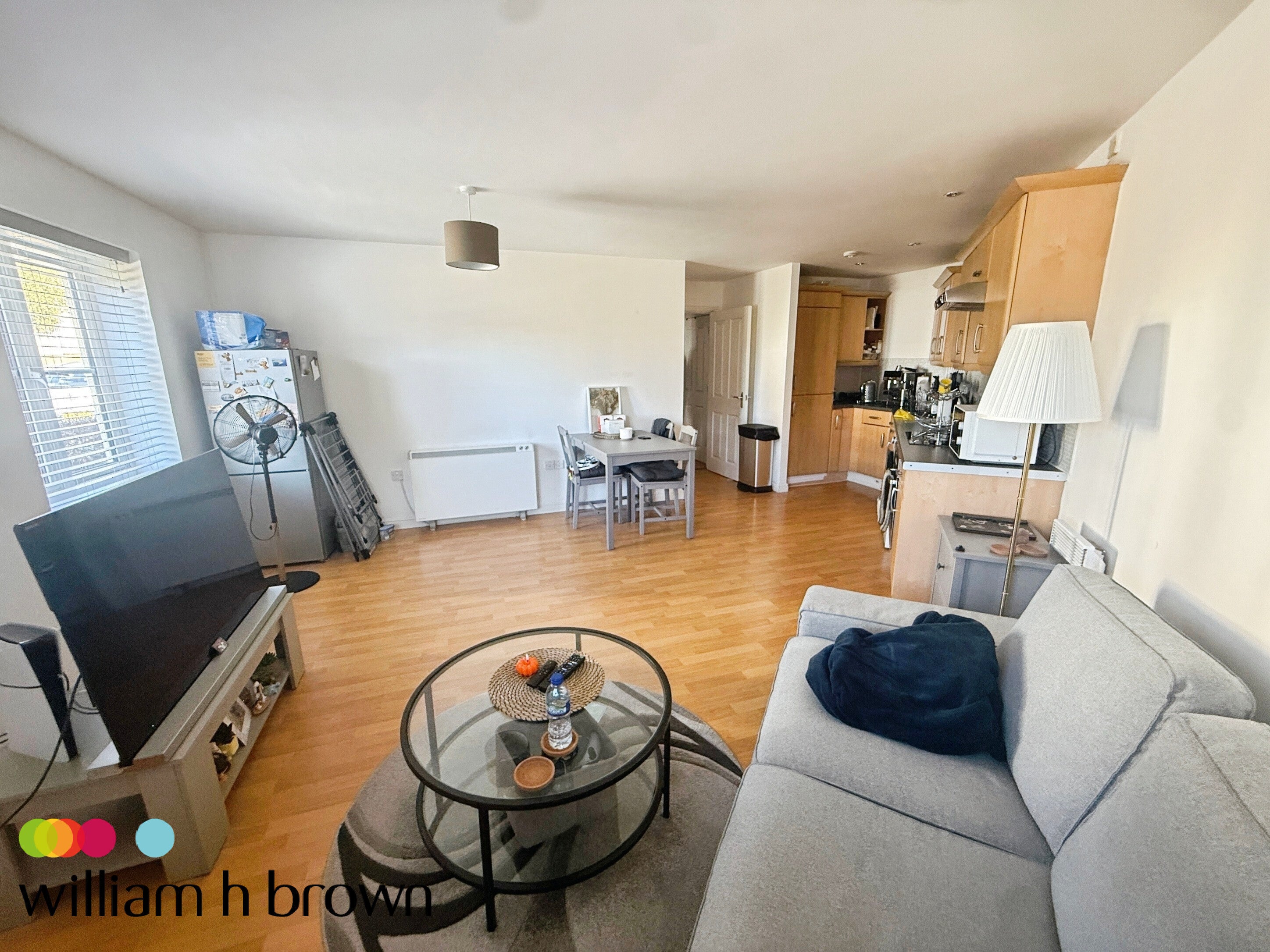 Flat Windermere Avenue in Purfleet-on-Thames