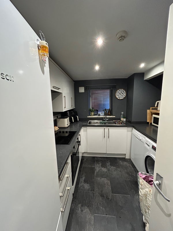 Flat Glenalmond Road in Sheffield