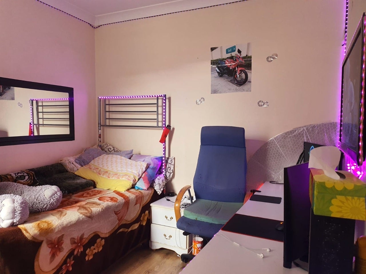 Flat Frognal Avenue in Greater London