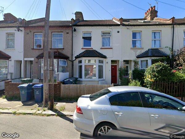 Flat Frognal Avenue in Greater London