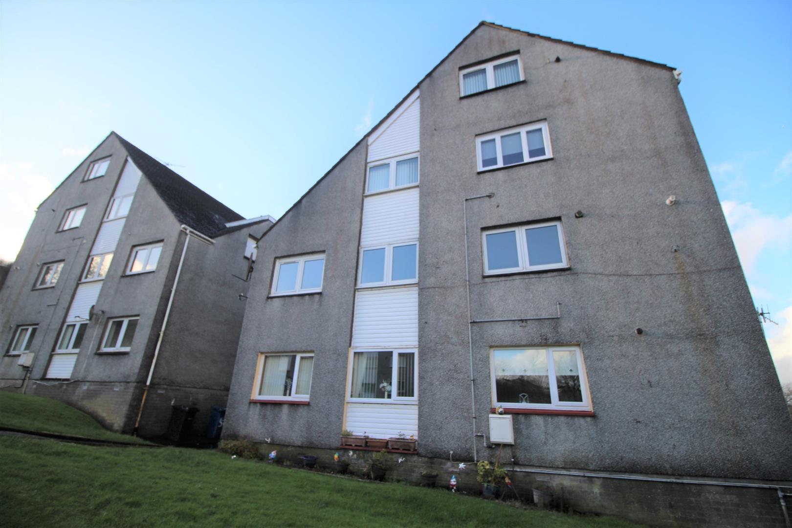 Flat Killearn Road in Greenock
