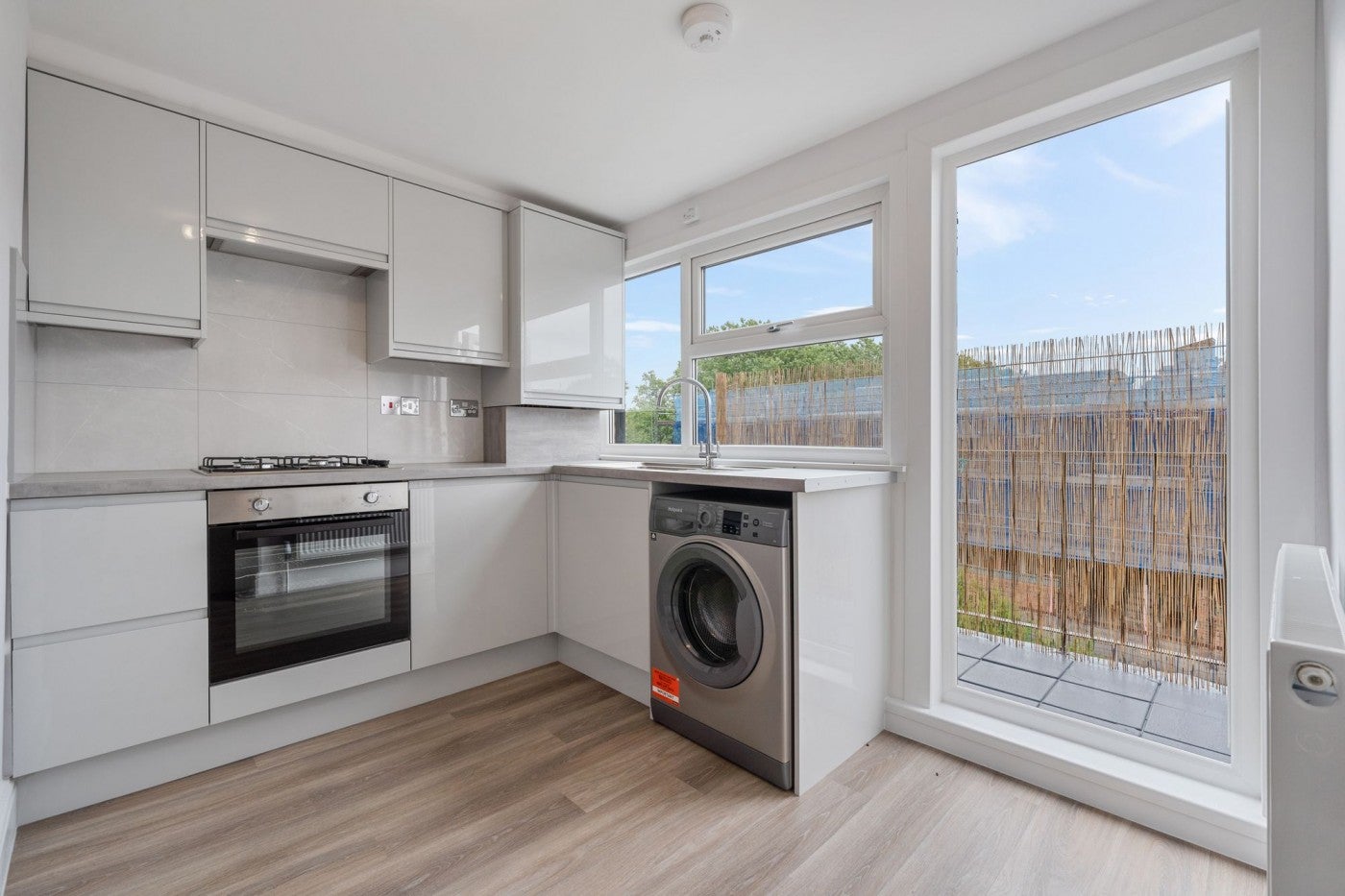 Flat Birnam Road in Greater London