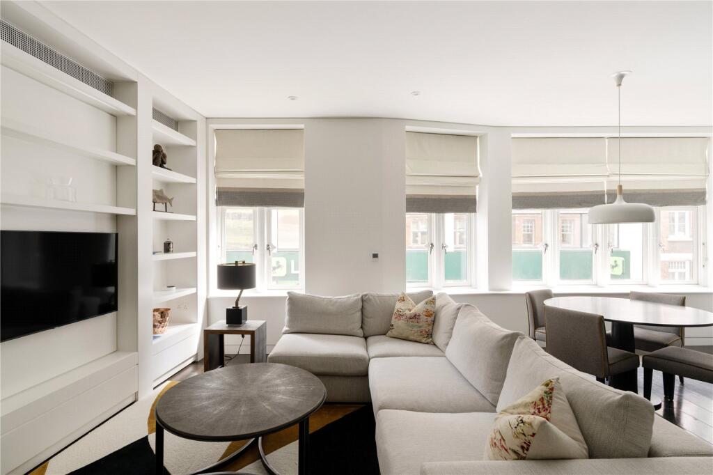 Flat Duke Street in City of Westminster