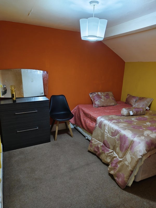 Room Soho Road in Birmingham