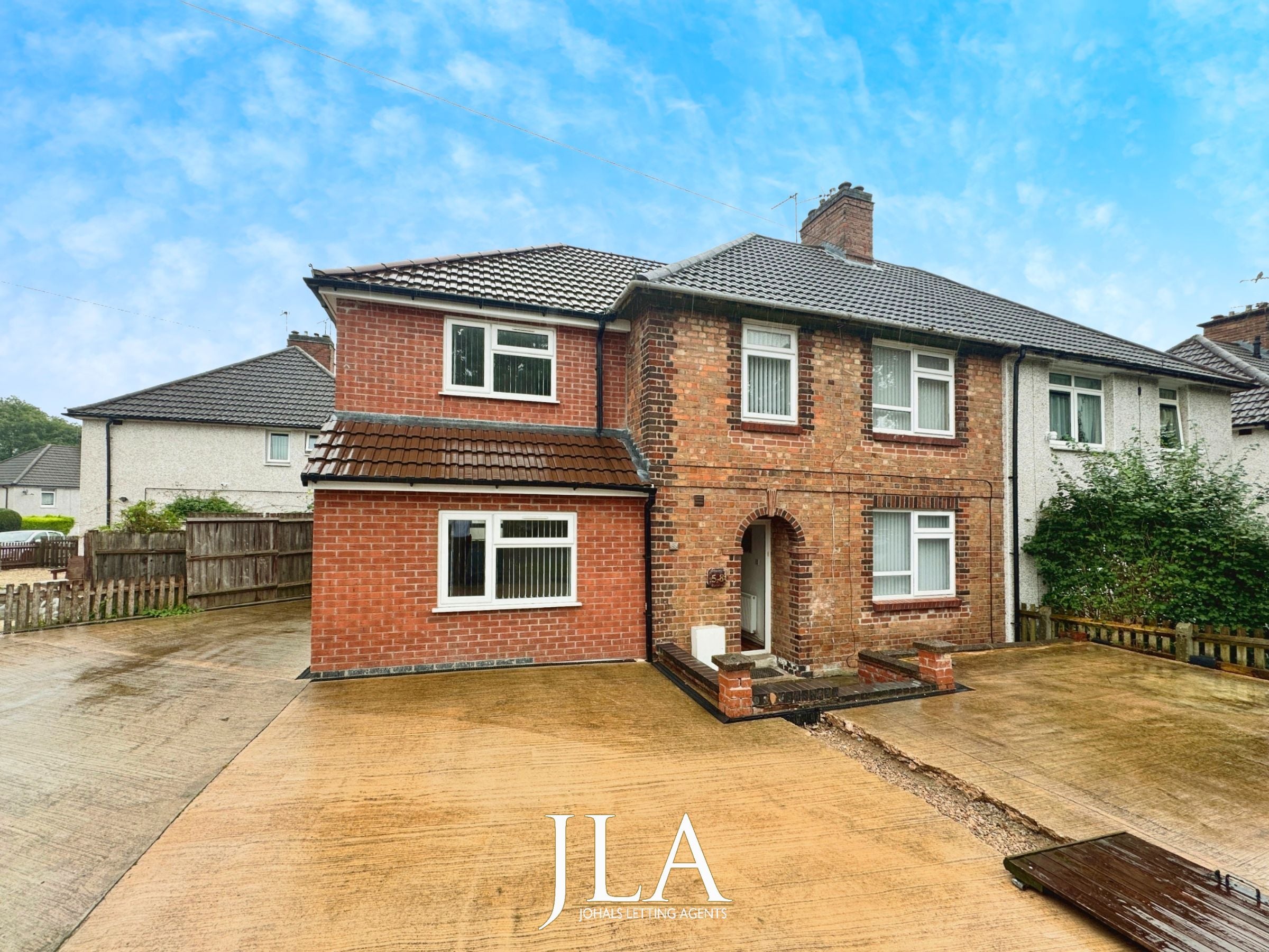 Flat Windley Road in Leicester