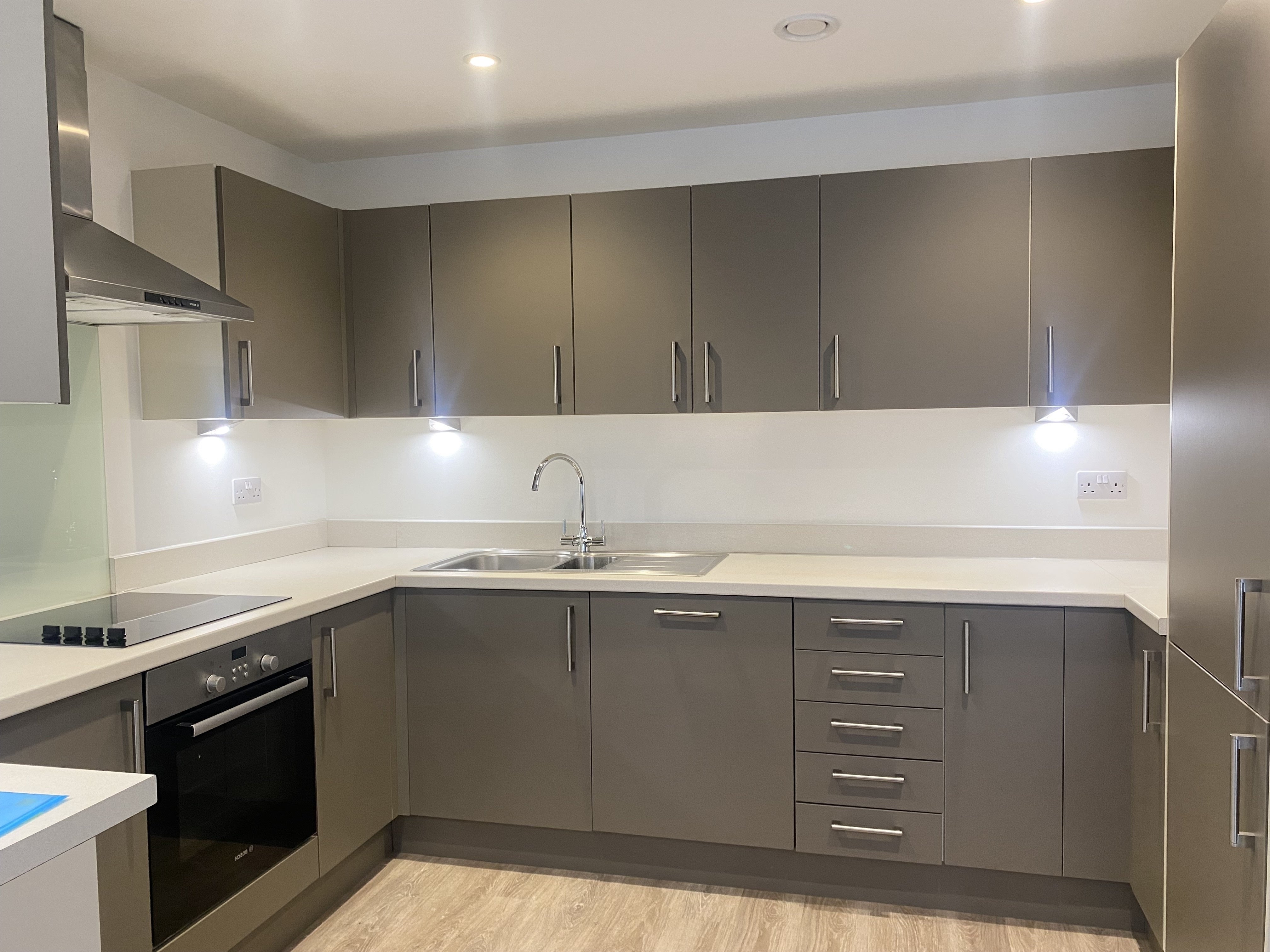 Flat Holmbush Mews in Horsham