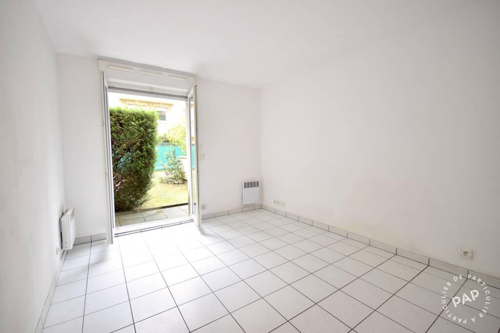 Flat Avenue Lamartine in Vincennes