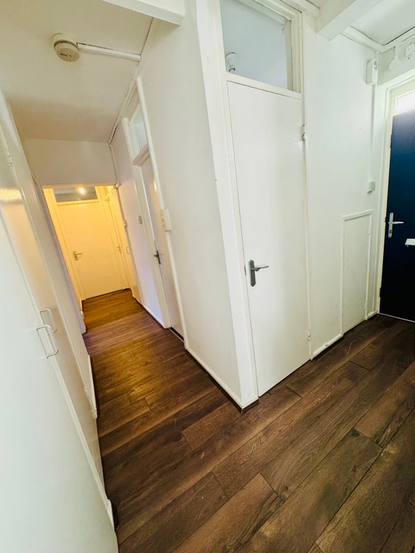 Room Stanhope Street in Greater London